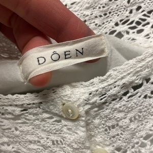 DOEN White Bateau Neckline Small Three-quarter inch sleeve top